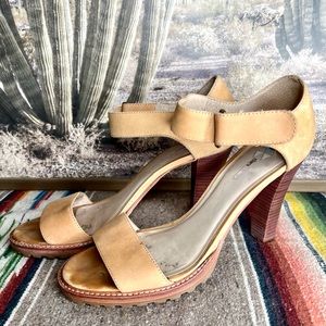 Daniblack Leather Heels